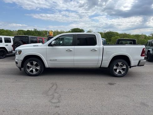 Used 2022 RAM 1500 Laramie AWD/4WD image 7