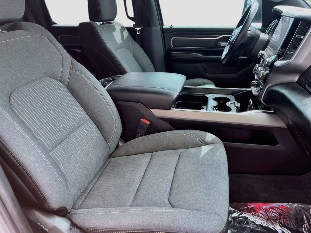 Used 2022 RAM 1500 Big Horn AWD/4WD image 27