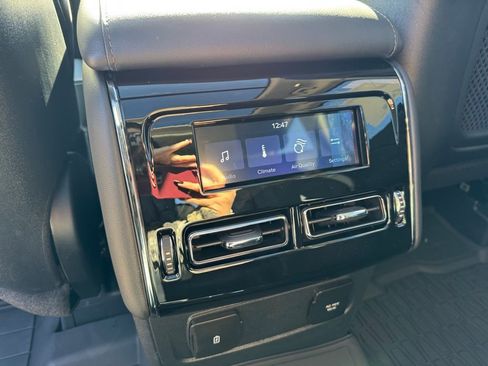 New 2026 Lincoln Aviator AWD image 34