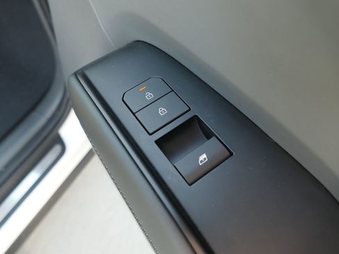 New 2026 Kia EV9 GT-Line image 21