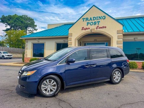 Used 2017 Honda Odyssey EX-L image 3