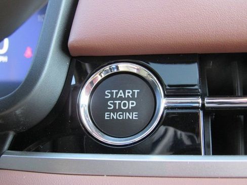 New 2026 Mitsubishi Outlander SEL FWD image 18