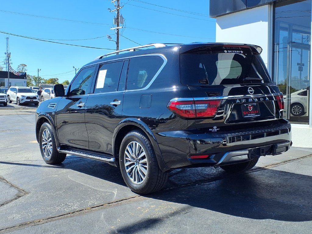 Used 2021 Nissan Armada SL w/ Captain's Chairs Package RWD image 6