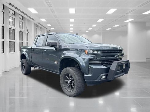 Used 2019 Chevrolet Silverado 1500 RST w/ All-Star Edition AWD/4WD image 3