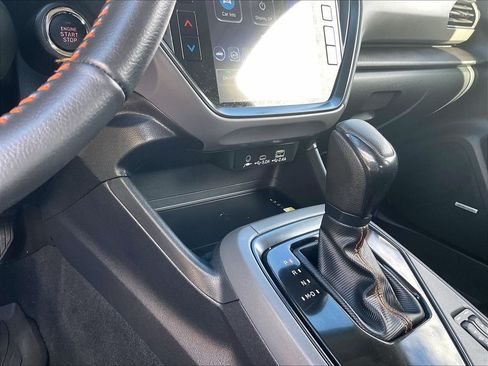 Used 2024 Subaru Crosstrek 2.5i Limited AWD/4WD image 26