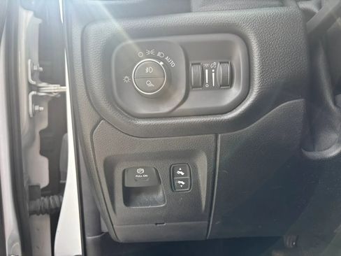 Used 2021 RAM 1500 Laramie image 19