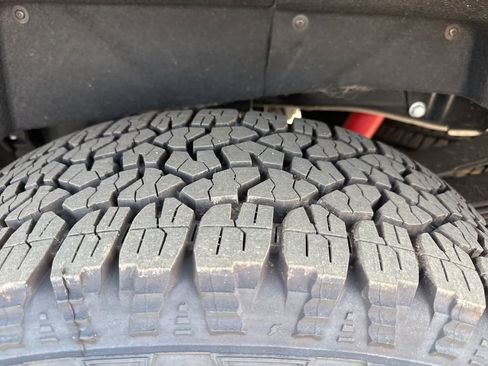 Used 2025 GMC Sierra 3500 Denali w/ Denali Reserve Package image 39