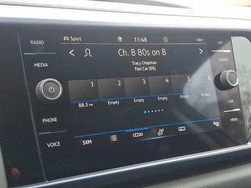 Certified 2022 Volkswagen Taos SE image 22