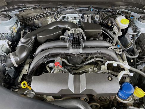 Used 2017 Subaru Forester 2.5i Premium w/ All-Weather Package image 32