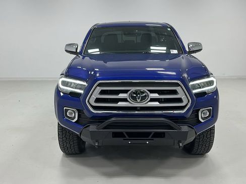 Used 2023 Toyota Tacoma Limited image 9