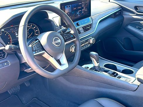 New 2026 Nissan Altima 2.5 SV w/ SV Premium Package FWD image 9