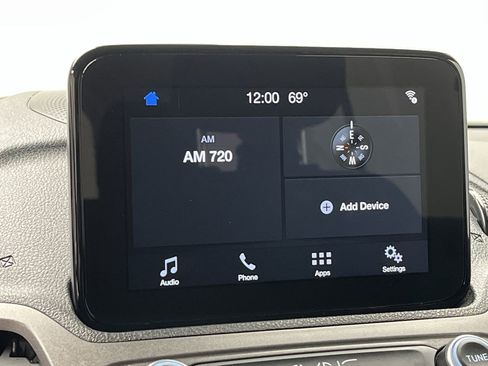 Used 2020 Ford Transit Connect XLT image 17