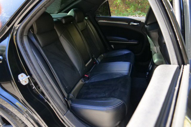 Used 2012 Chrysler 300 SRT8 w/ 19-Premium Speaker Group RWD image 42