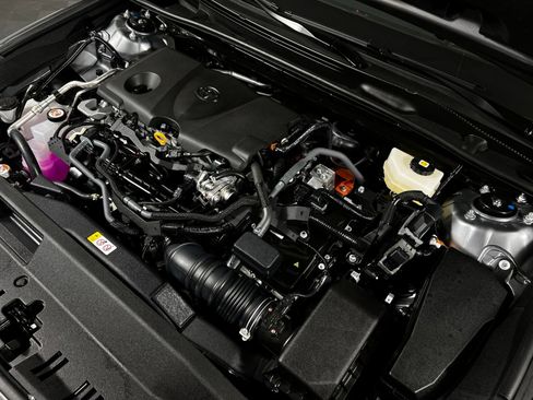 Used 2026 Toyota Camry XSE w/ Premium Plus Package FWD image 11