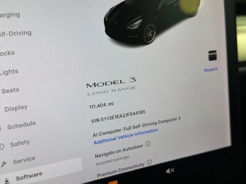 Used 2018 Tesla Model 3 Long Range RWD image 37
