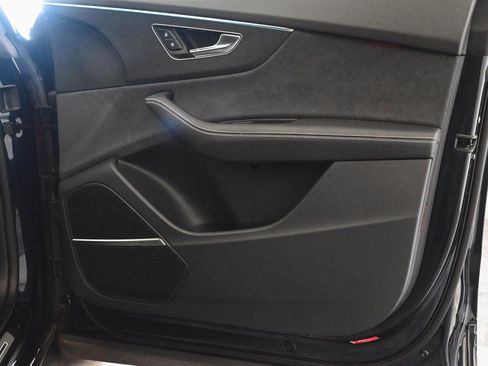 Used 2024 Audi SQ8 Premium Plus AWD/4WD image 12