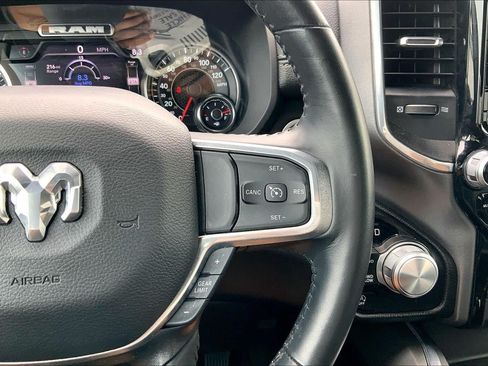 Used 2023 RAM 1500 Laramie AWD/4WD image 19