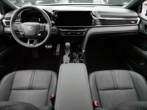 Certified 2025 Toyota Camry XSE image 10