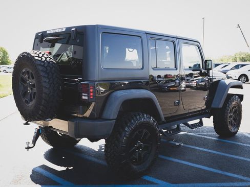 Used 2015 Jeep Wrangler Unlimited Sport AWD/4WD image 16