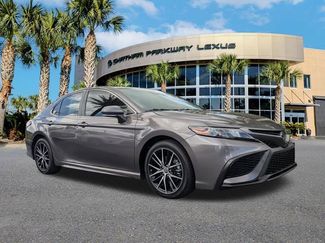 Used 2022 Toyota Camry SE FWD video 2
