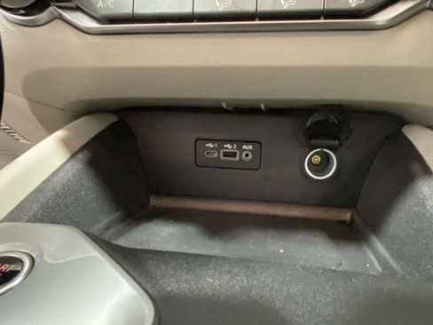 Used 2025 Nissan Altima 2.5 SV image 18