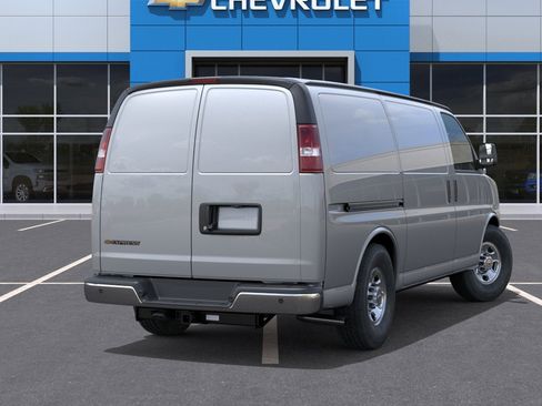 New 2026 Chevrolet Express 2500 RWD image 41