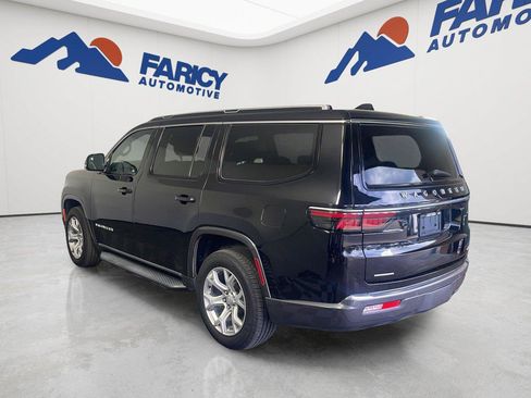 Used 2022 Jeep Wagoneer Series II AWD/4WD image 6