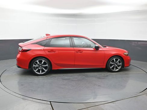 Certified 2025 Honda Civic Sport Touring image 7