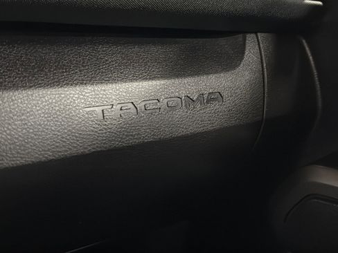Used 2019 Toyota Tacoma SR5 image 34