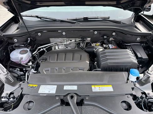 New 2026 Volkswagen Atlas Peak Edition AWD/4WD image 22