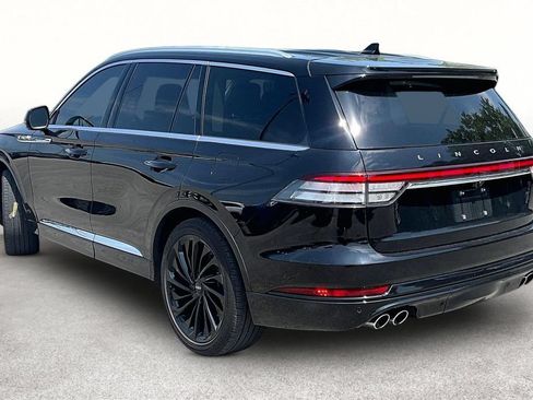 Used 2021 Lincoln Aviator Reserve w/ Equipment Group 208A AWD/4WD image 14