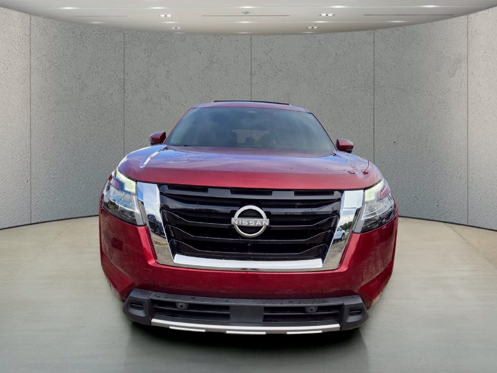 Used 2023 Nissan Pathfinder SL w/ SL Premium Package FWD image 8