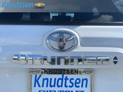 Used 2023 Toyota 4Runner SR5 Premium image 14