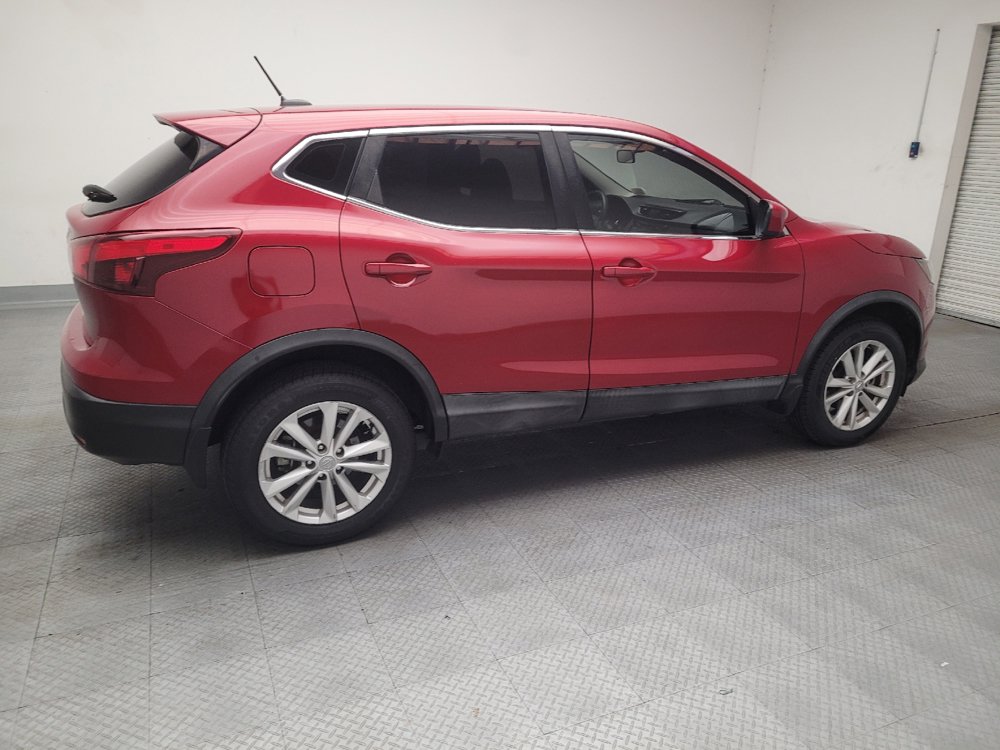 Used 2018 Nissan Rogue Sport S w/ S Appearance Package FWD image 10