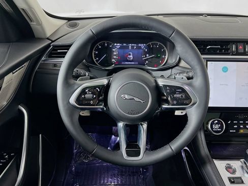 Used 2023 Jaguar F-PACE S AWD/4WD image 11