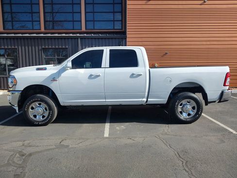 Used 2022 RAM 2500 Tradesman AWD/4WD image 2