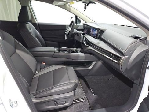 Used 2026 Nissan Murano SV image 15