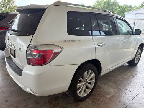 Used 2008 Toyota Highlander 4WD Hybrid image 3