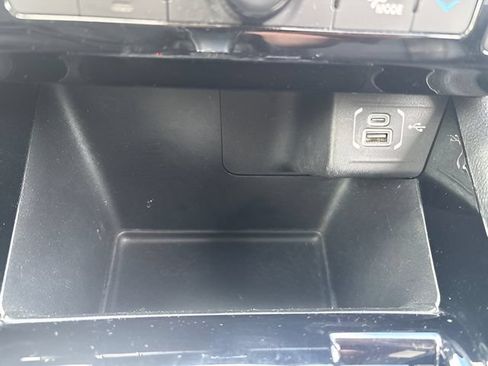 Used 2022 Jeep Compass Limited AWD/4WD image 25