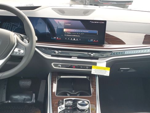 New 2026 BMW X5 xDrive50e image 22