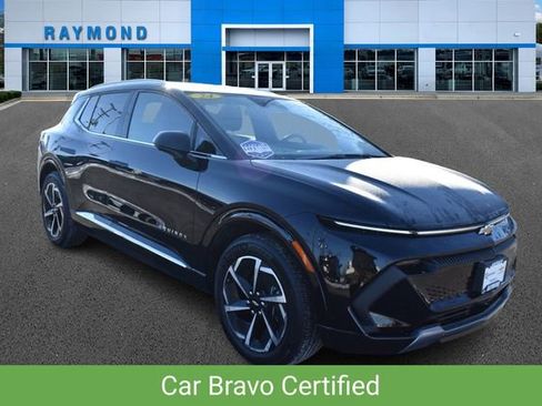 Certified 2024 Chevrolet Equinox EV LT image 1