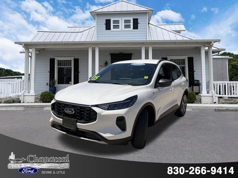 Used 2025 Ford Escape ST-Line w/ Equipment Group 301A FWD image 2