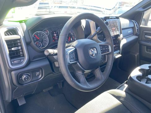 Used 2025 RAM 2500 Big Horn image 27