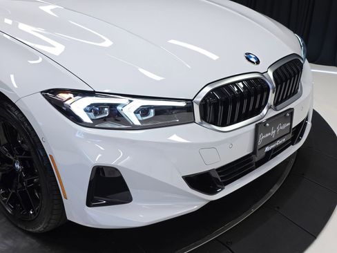 Used 2025 BMW 330i xDrive Sedan w/ Premium Package image 53
