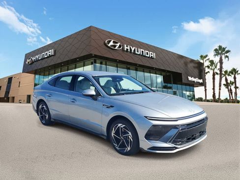 New 2026 Hyundai Sonata SEL image 4