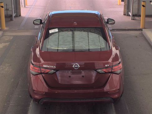 Used 2020 Nissan Sentra SV FWD image 6
