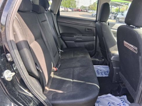 Used 2015 Mitsubishi Outlander Sport ES FWD image 13