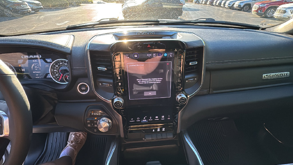 Used 2025 RAM 1500 Laramie AWD/4WD image 19