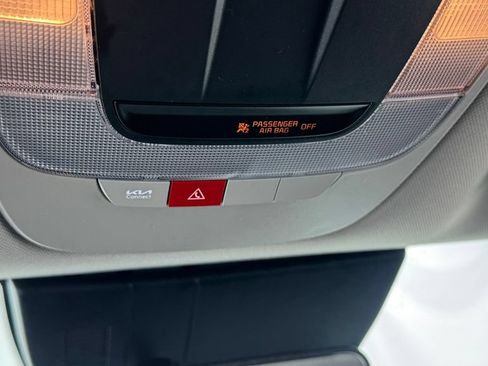 New 2026 Kia Sportage S AWD/4WD image 30