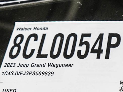 Used 2023 Jeep Grand Wagoneer Series II AWD/4WD image 32